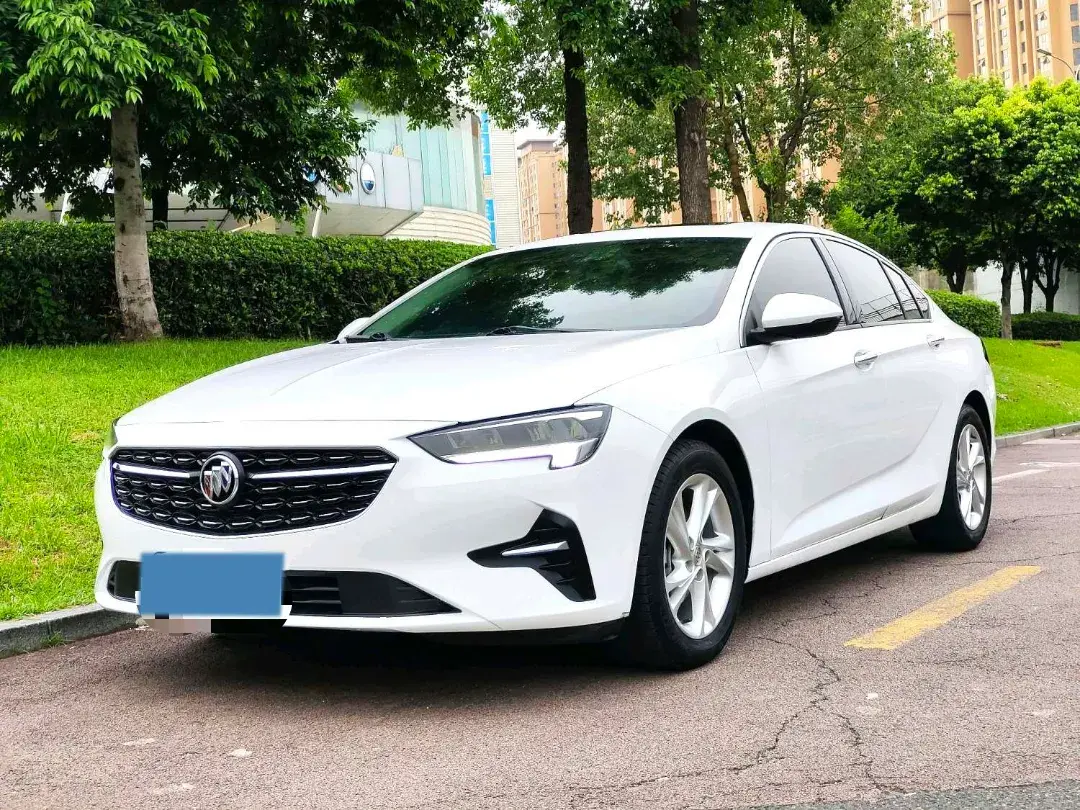 2020 Buick Regal 1.5T 169HP L4 9AT