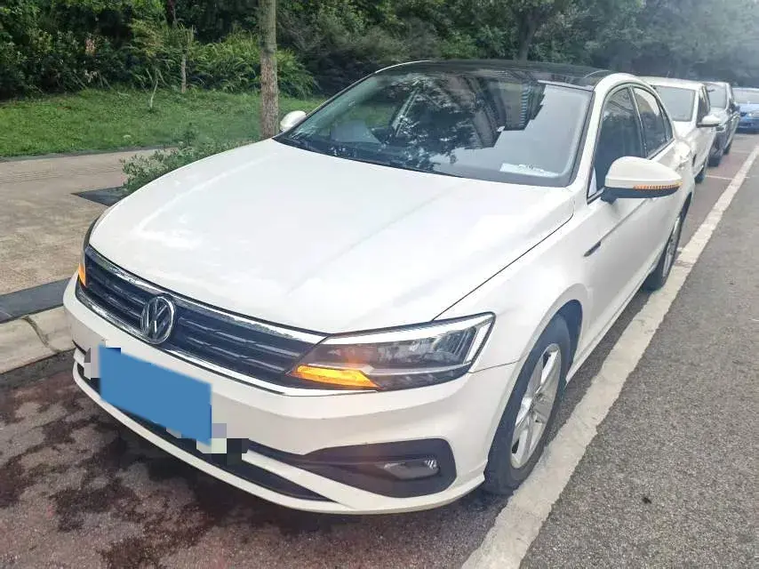 2019 Volkswagen Lamando 1.4T 131HP L4 7DCT