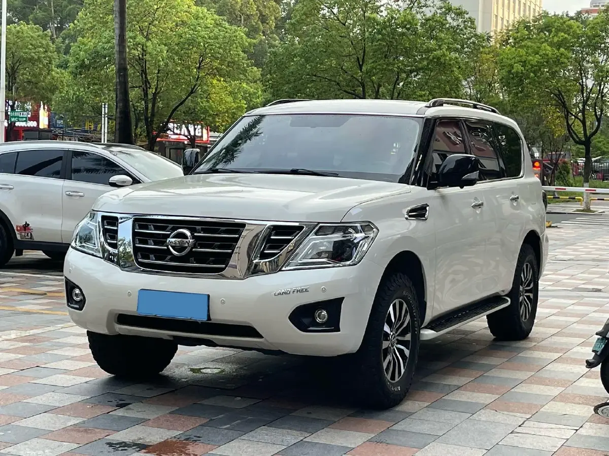 2018 Nissan Patrol 4.0L 279HP V6 7AT