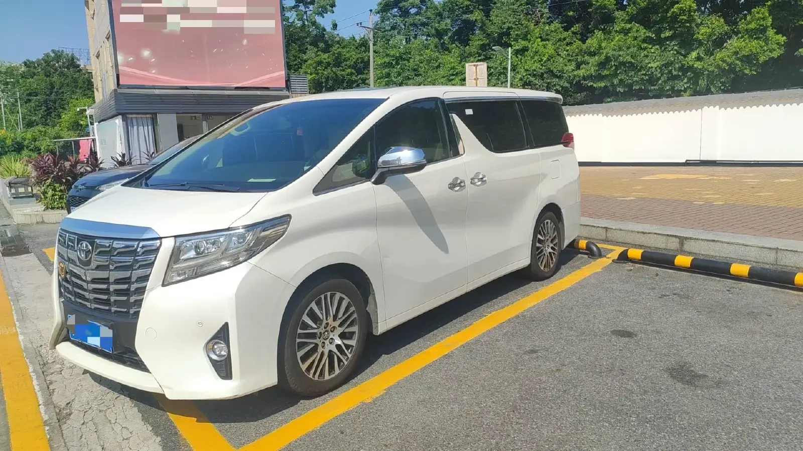 2018 Toyota Alphard 3.5L 275HP V6 6AT