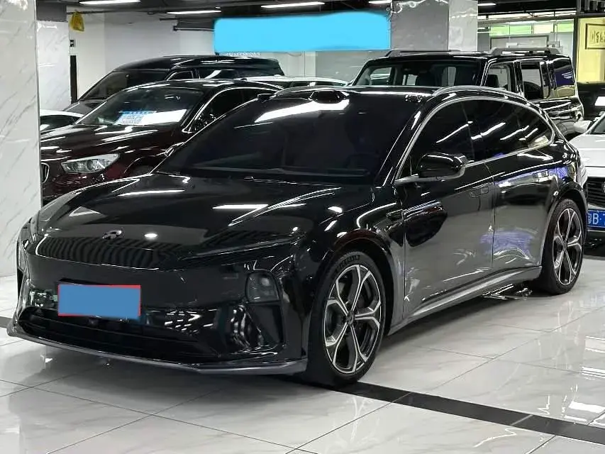 2023 NIO ET5T BEV 75KWH