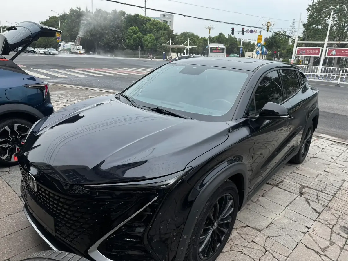 2022 ChangAn UNI-T 1.5T 188HP L4 7DCT