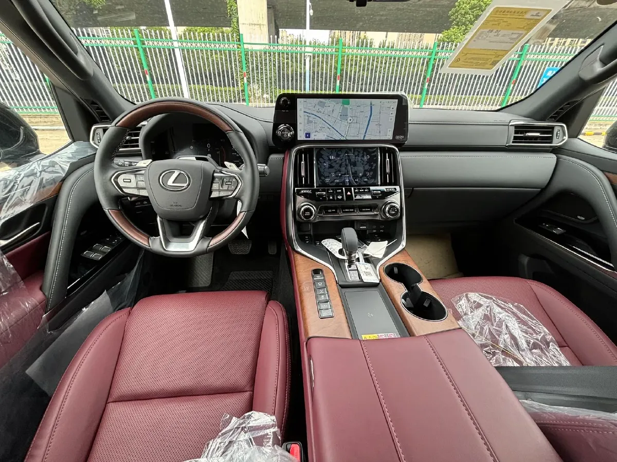 2025 Lexus LX 3.5T 408HP V6 10AT Hybrid,autocango,china used car exporter,china ev exporter,chinese used car exporter,chinese used ev exporter