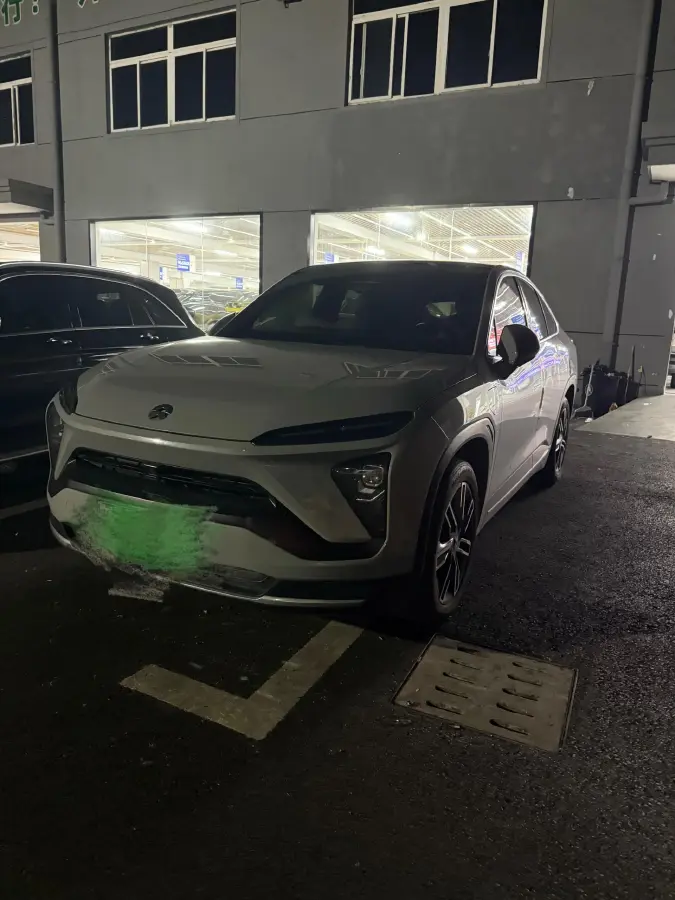 2022 NIO EC6 BEV 75KWH