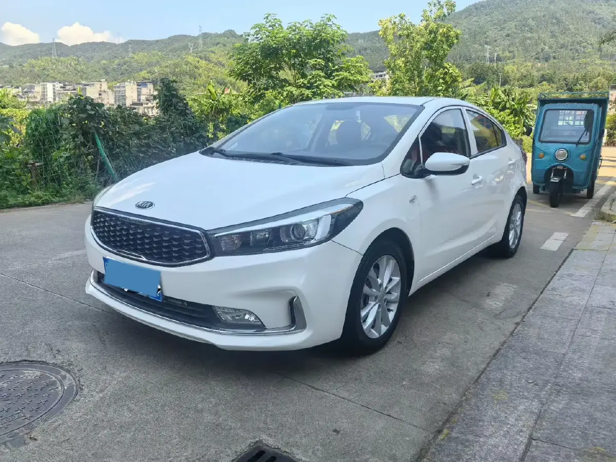 2016 Kia K3 1.4T 130HP L4 7DCT