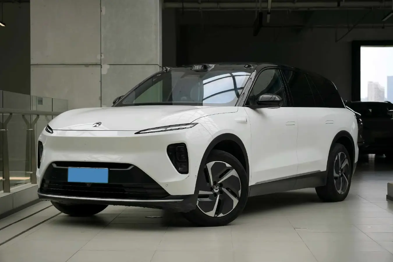2023 NIO ES8 BEV 75KWH