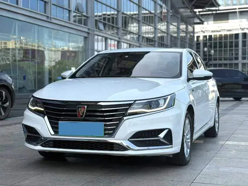 2017 Roewe i6 1.0T 125HP L3 2AT PHEV