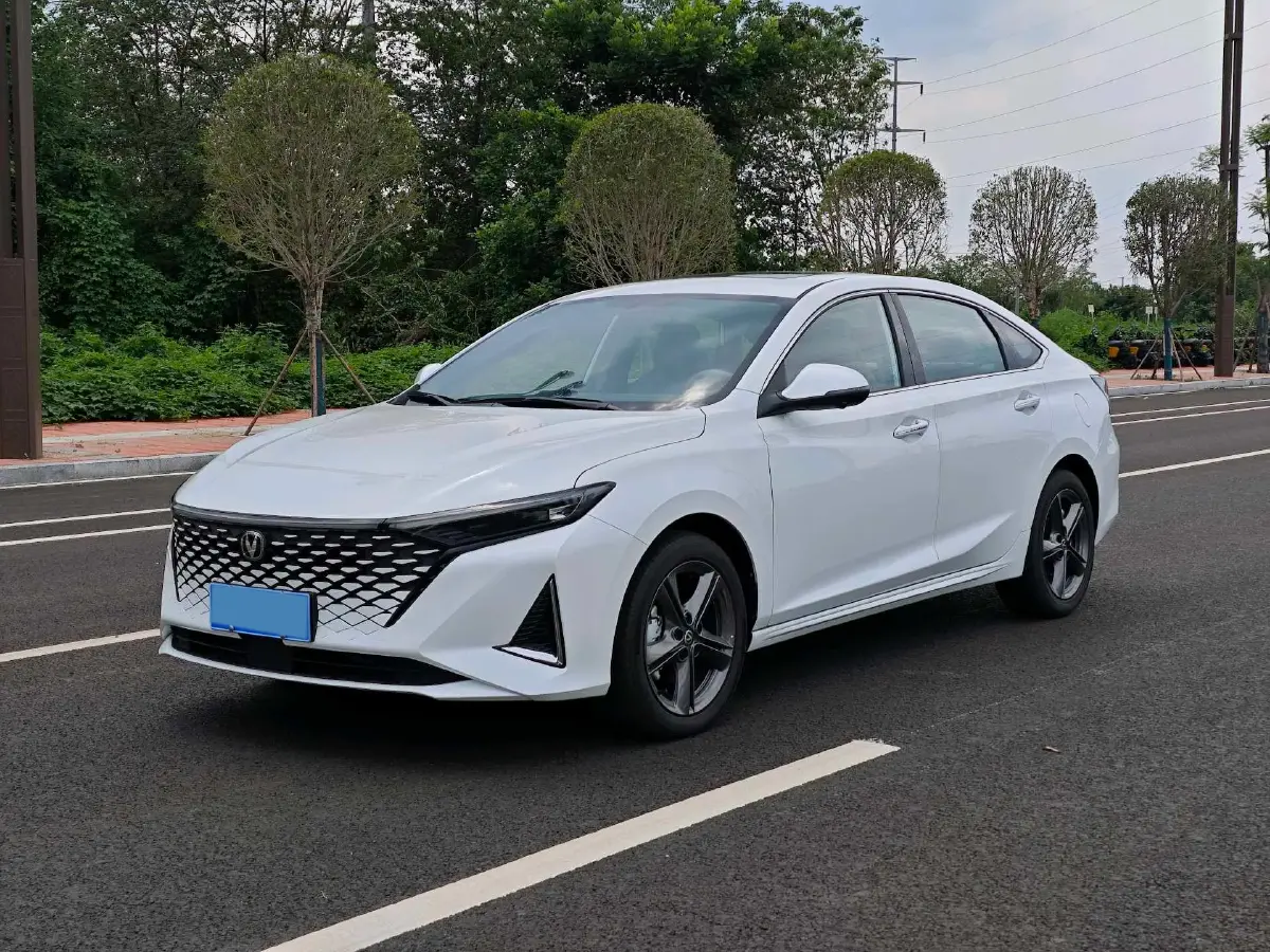 2023 ChangAn Raeton Plus 1.5T 188HP L4 7DCT