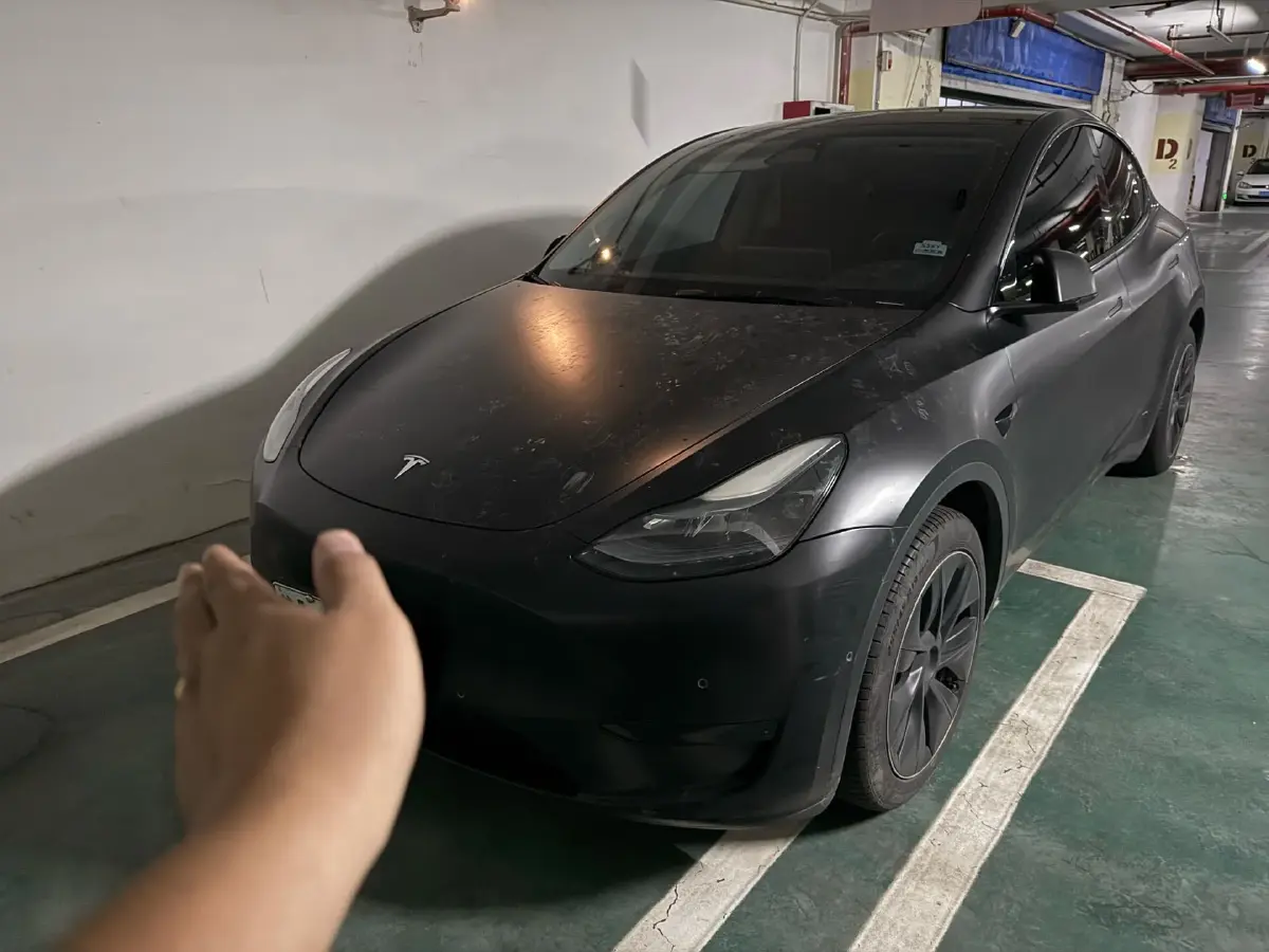 2022 Tesla Model Y BEV 60KWH