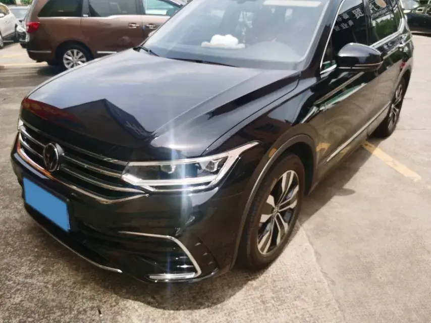 2024 Volkswagen Tiguan L 2.0T 186HP L4 7DCT