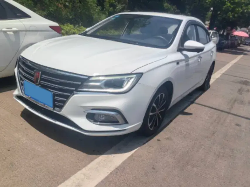 2019 Roewe i5 1.5L 120HP L4 CVT