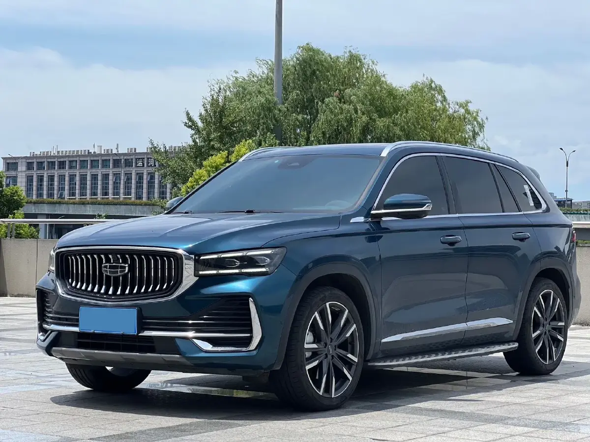 2021 Geely Monjaro 2.0T 238HP L4 8AT