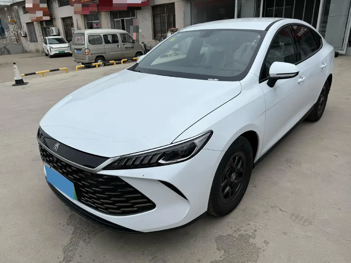 2025 BYD Qin Plus 1.5L 101HP L4 E-CVT PHEV 7.68KWH