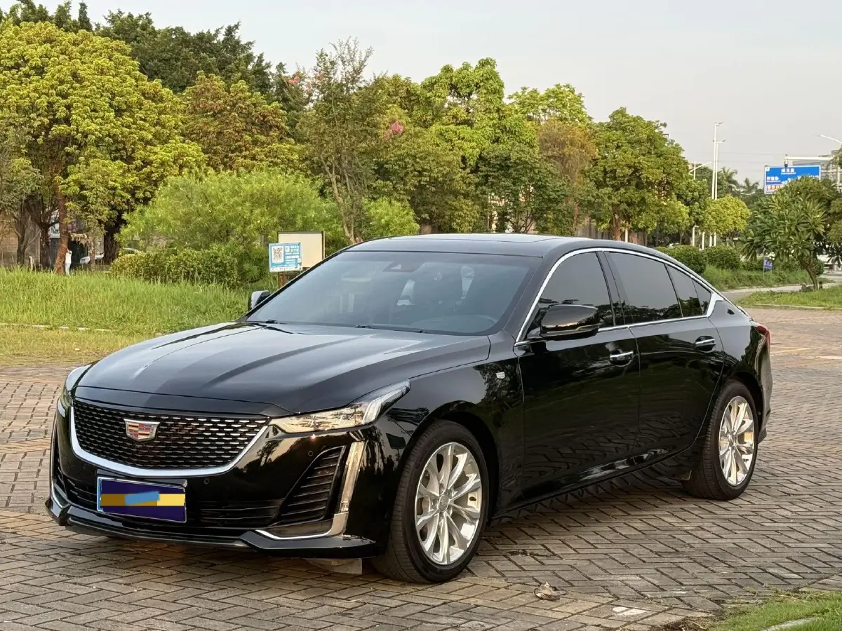 2021 Cadillac CT5 2.0T 237HP L4 10AT