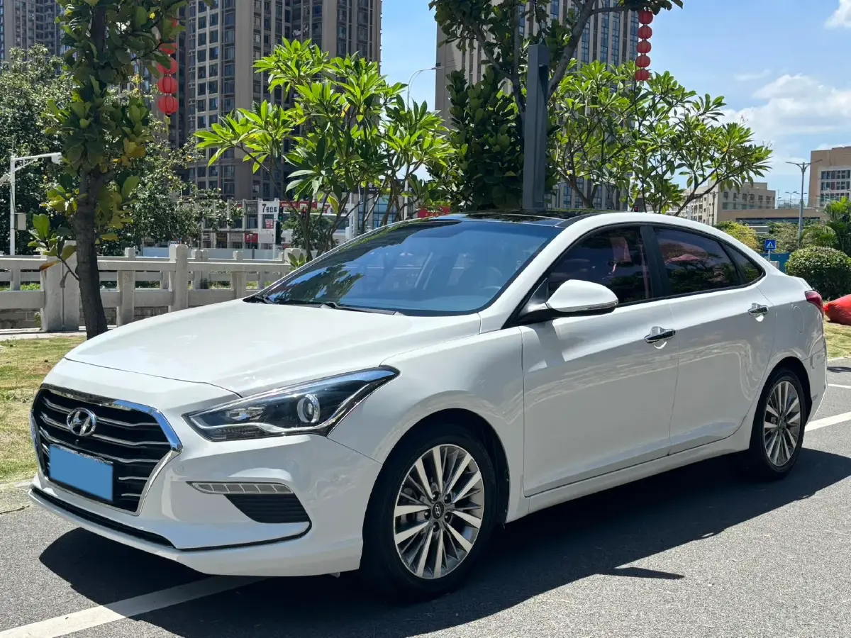 2019 Hyundai Mistra 1.6T 175HP L4 7DCT