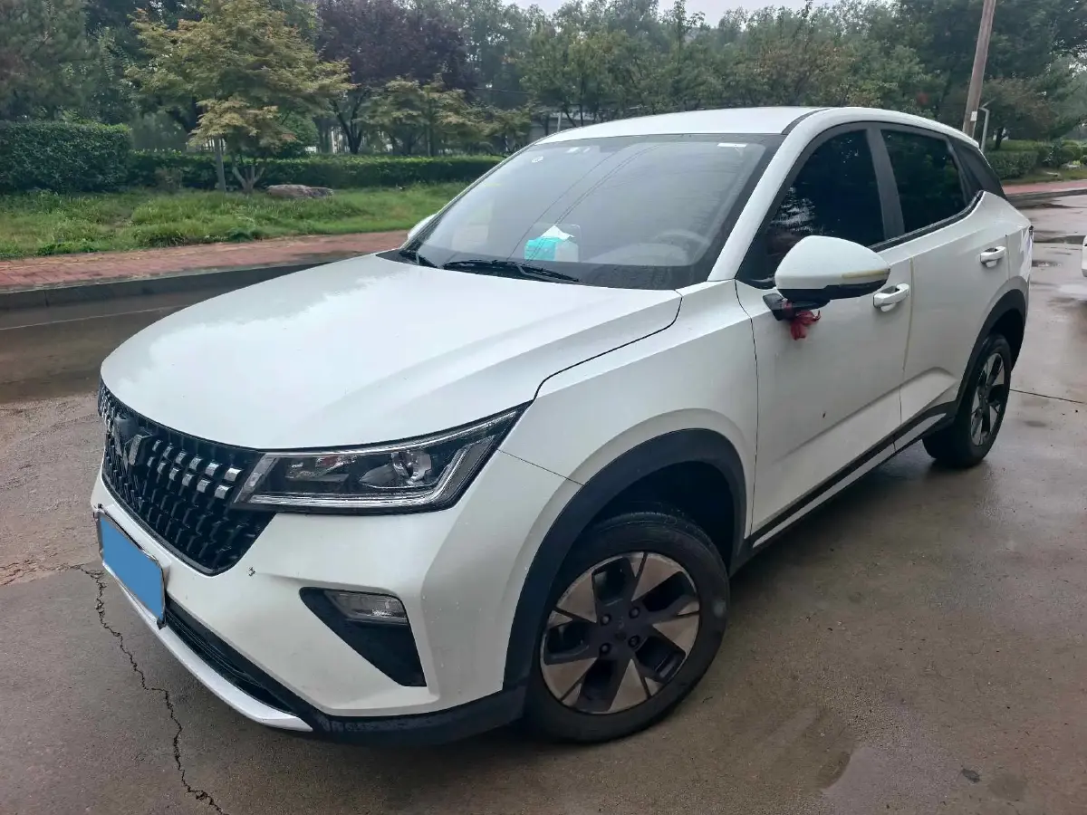 2023 WuLing XingChi 1.5L 99HP L4 CVT