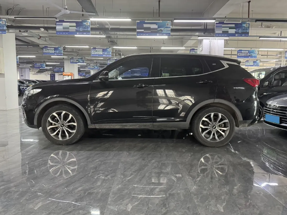 2020 WEY VV6 2.0T 227HP L4 7DCT,autocango,china used car exporter,china ev exporter,chinese used car exporter,chinese used ev exporter