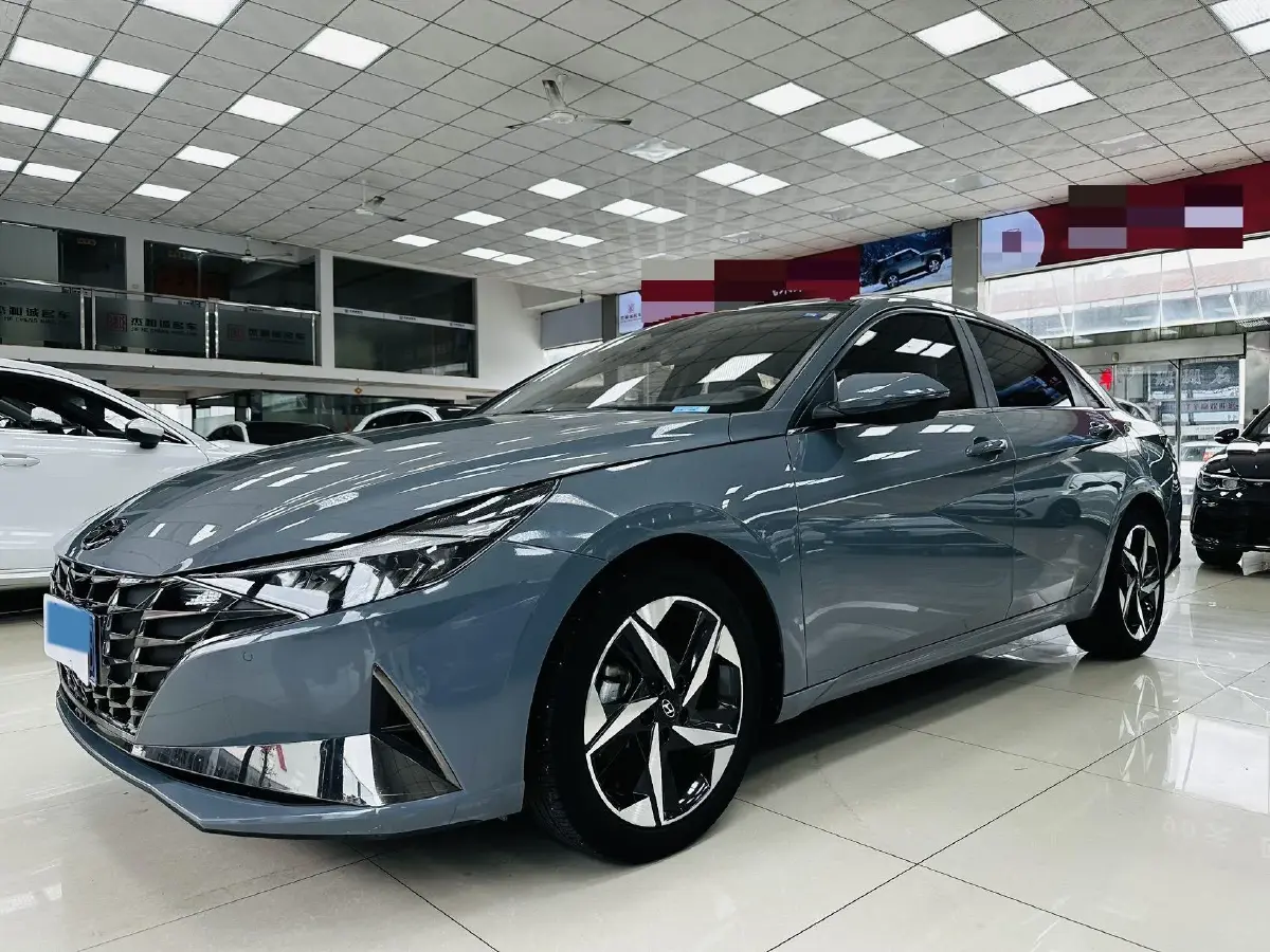 2021 Hyundai Elantra 1.5L 115HP L4 CVT