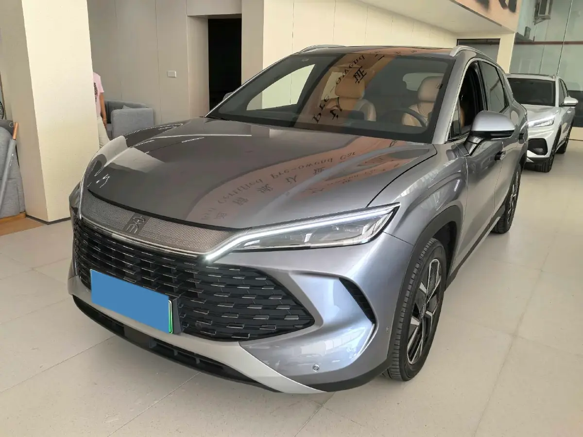 2024 BYD SongL DM-i 1.5L 101HP L4 E-CVT PHEV 26.6KWH