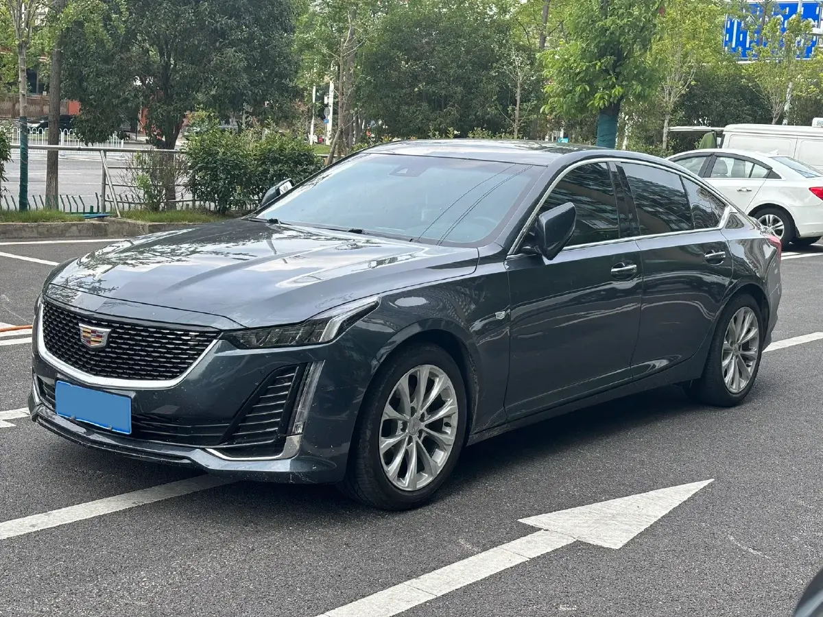 2021 Cadillac CT5 2.0T 237HP L4 10AT