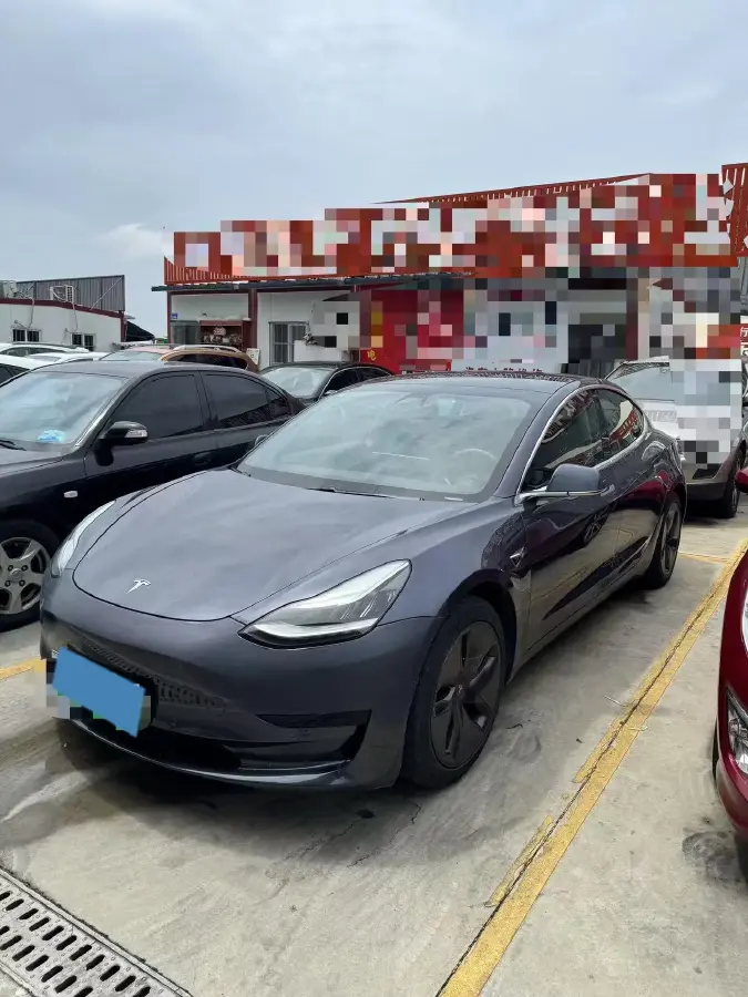 2019 Tesla Model 3 BEV 52KWH
