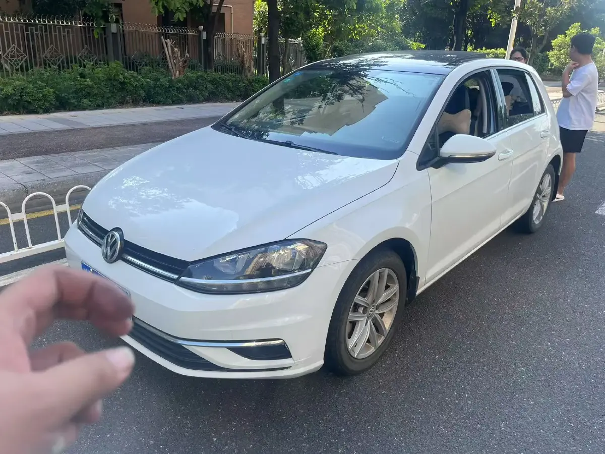 2019 Volkswagen Golf 1.4T 150HP L4 7DCT