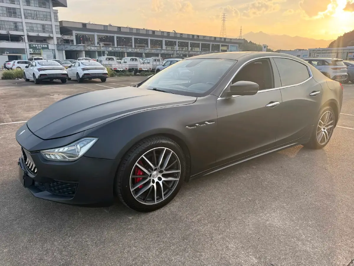 2019 Maserati Ghibli 3.0T 350HP V6 8AT