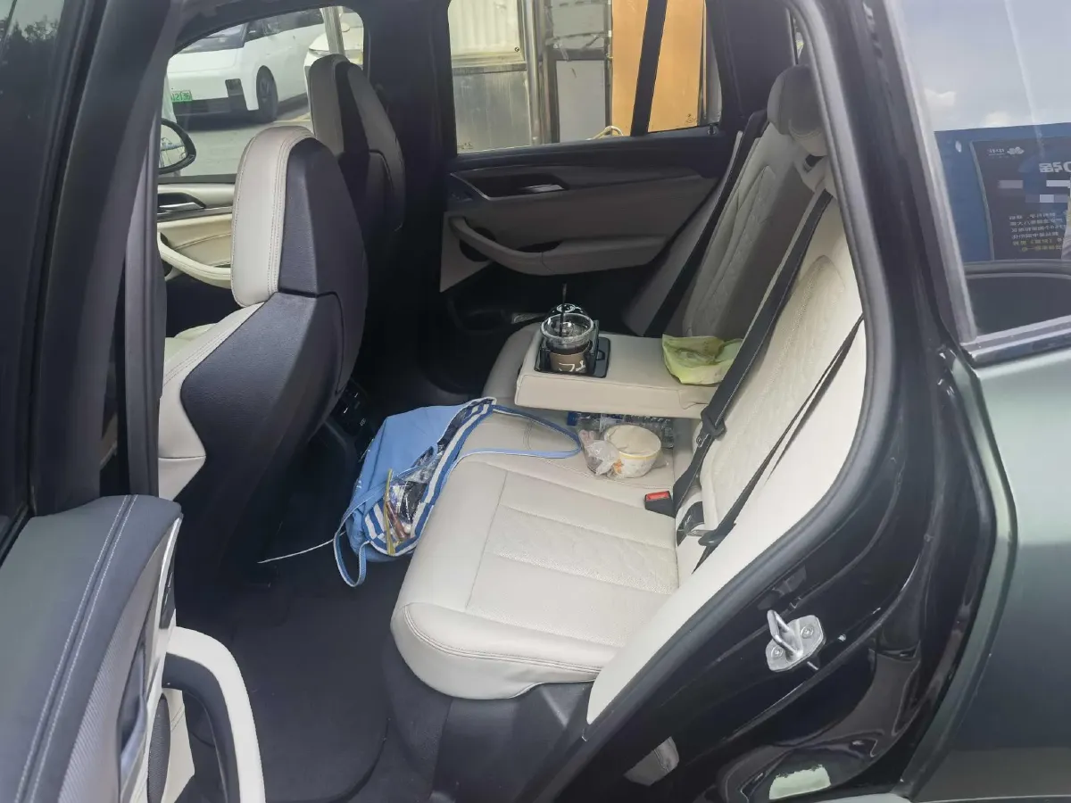 2021 BMW X3 M 3.0T 510HP L6 8AT,autocango,china used car exporter,china ev exporter,chinese used car exporter,chinese used ev exporter