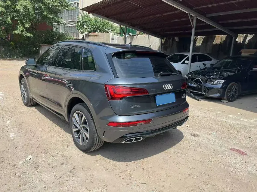 2024 Audi Q5L Sportback 2.0T 245HP L4 7DCT,autocango,china used car exporter,china ev exporter,chinese used car exporter,chinese used ev exporter
