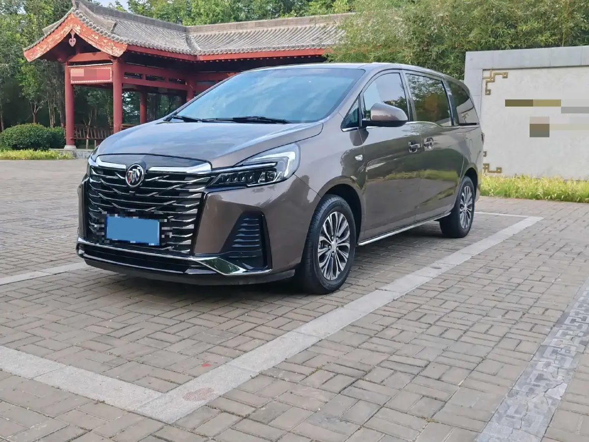 2023 Buick GL8 2.0T 237HP L4 9AT