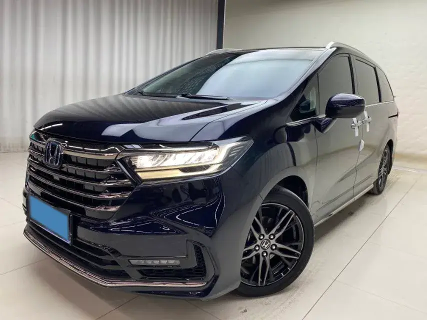 2022 Honda Odyssey 2.0L 146HP L4 E-CVT Hybrid