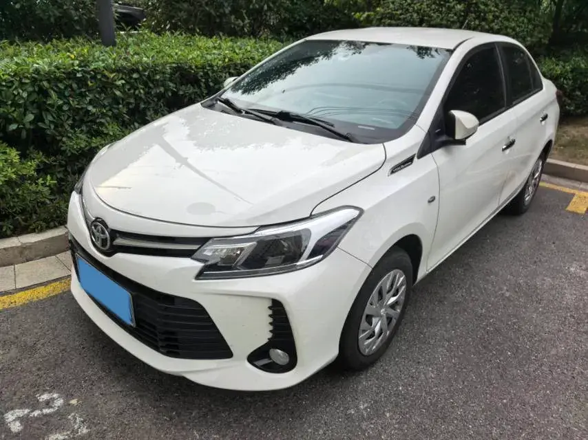 2022 Toyota Vios 1.5L 112HP L4 CVT