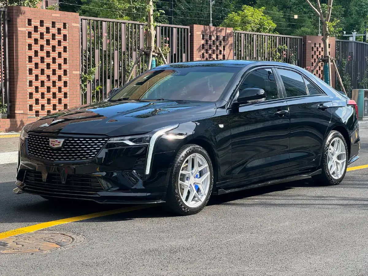 2021 Cadillac CT4 2.0T 237HP L4 8AT