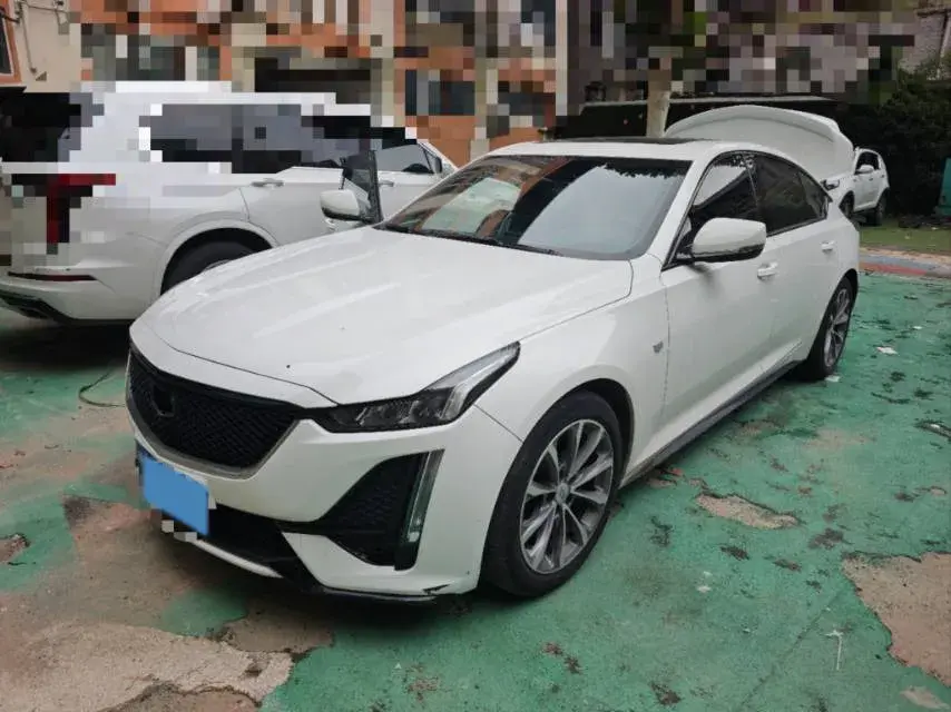 2020 Cadillac CT5 2.0T 241HP L4 10AT