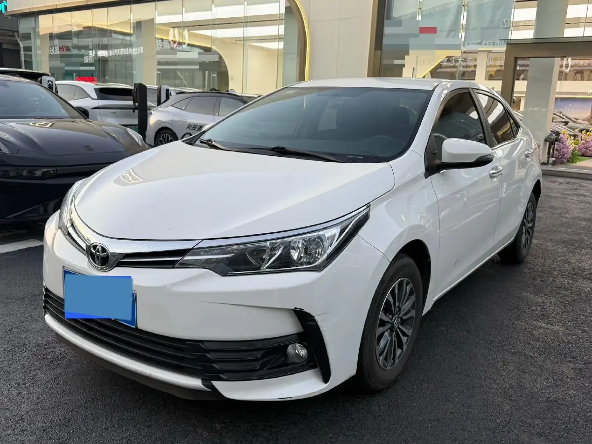 2018 Toyota Corolla 1.2T 116HP L4 CVT