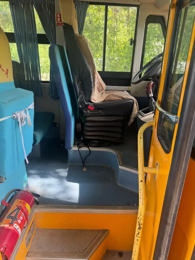 2016 DongFeng Aeolus A60 1.6L 117HP L4 5MT,autocango,china used car exporter,china ev exporter,chinese used car exporter,chinese used ev exporter