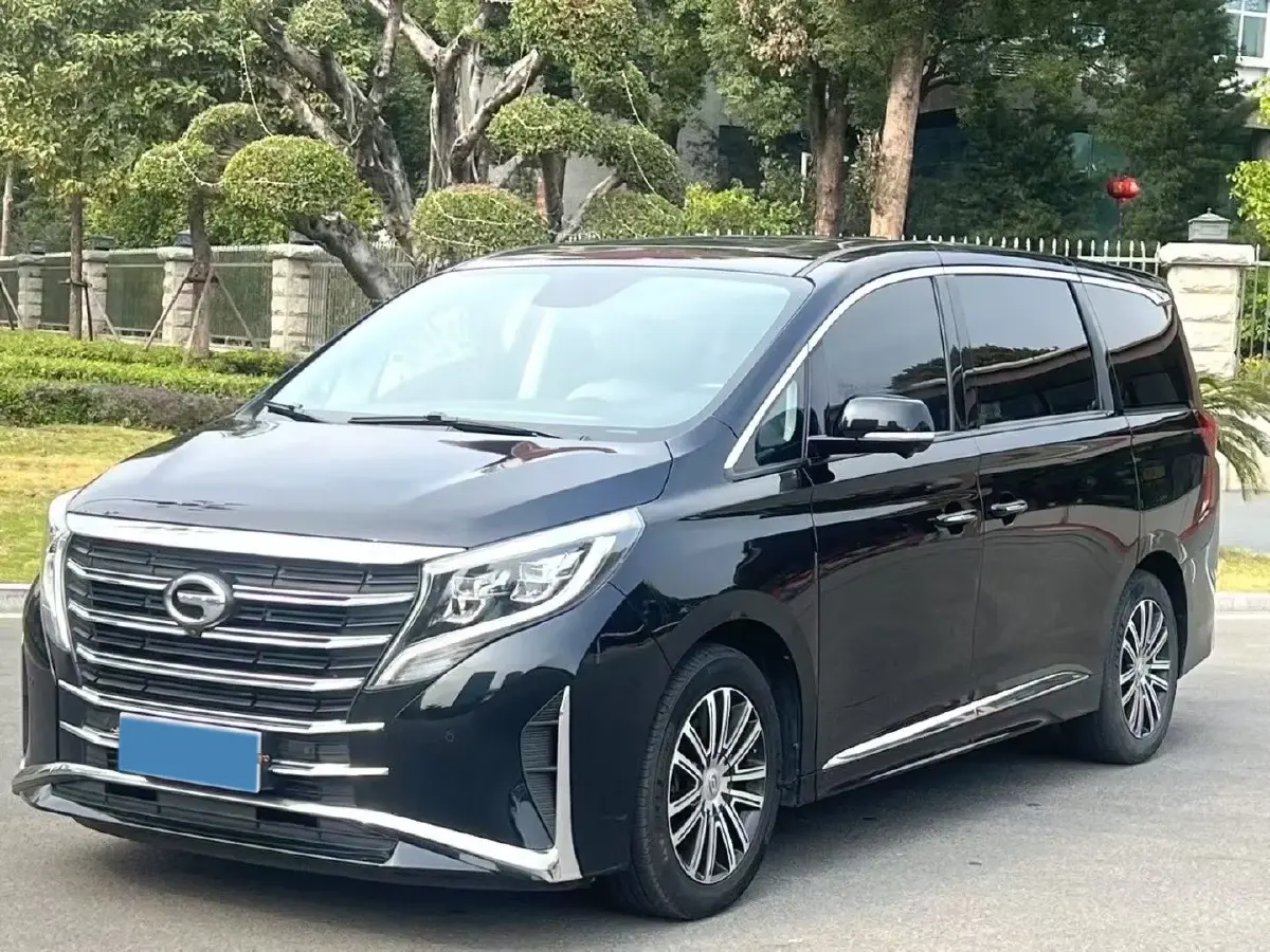 2021 GAC Trumpchi M8 2.0T 252HP L4 8AT
