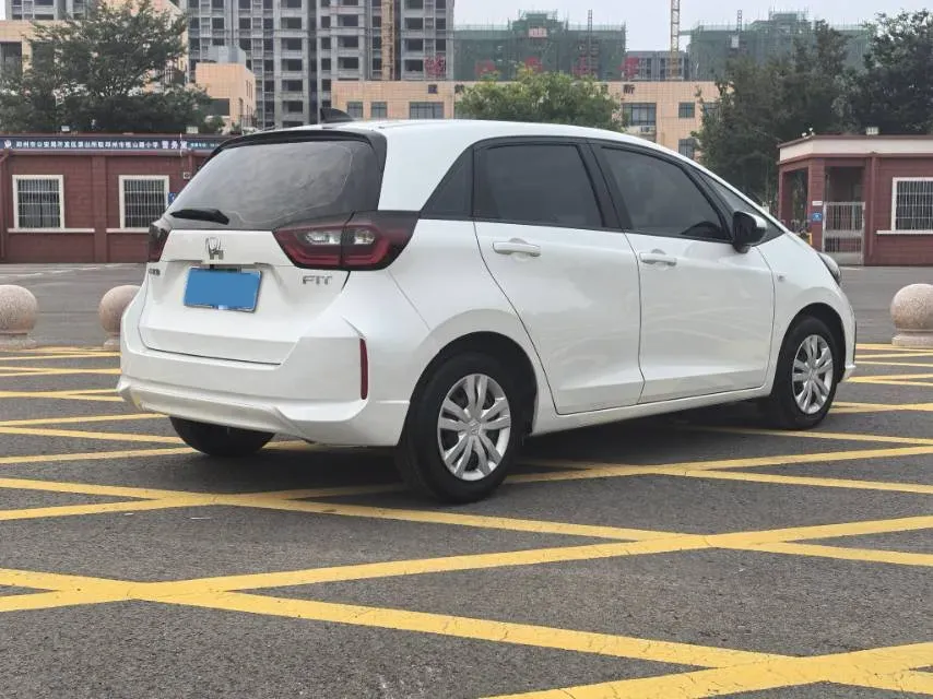 2024 Honda Fit 1.5L 124HP L4 CVT,autocango,china used car exporter,china ev exporter,chinese used car exporter,chinese used ev exporter