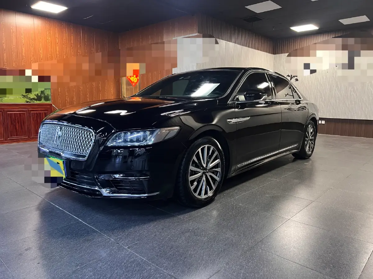 2018 Lincoln Continental 2.0T 261HP L4 6AT