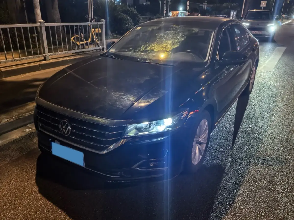 2020 Volkswagen Passat 2.0T 186HP L4 7DCT