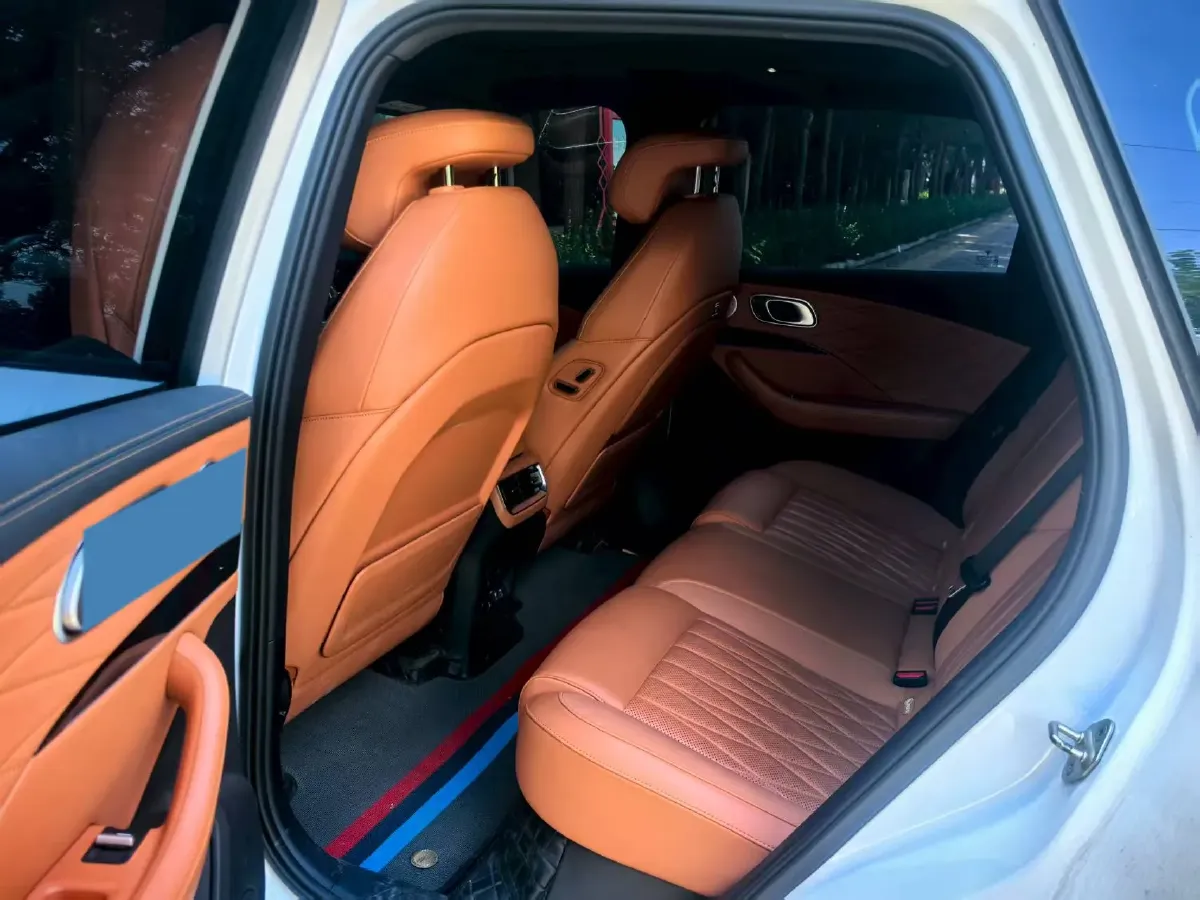 2024 Neta L 1.5L 91HP L4 REEV 30KWH,autocango,china used car exporter,china ev exporter,chinese used car exporter,chinese used ev exporter