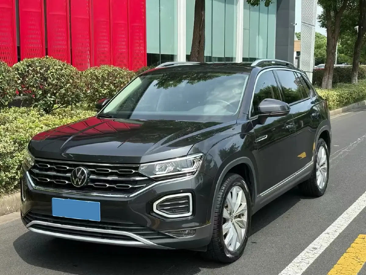 2020 Volkswagen Tayron 2.0T 186HP L4 7DCT