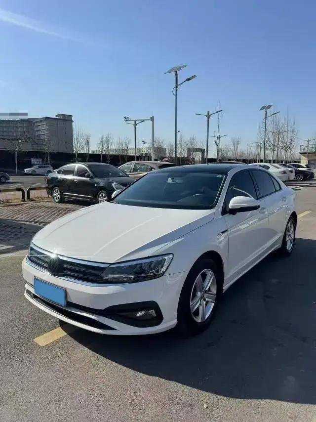 2019 Volkswagen Lamando 1.4T 131HP L4 7DCT