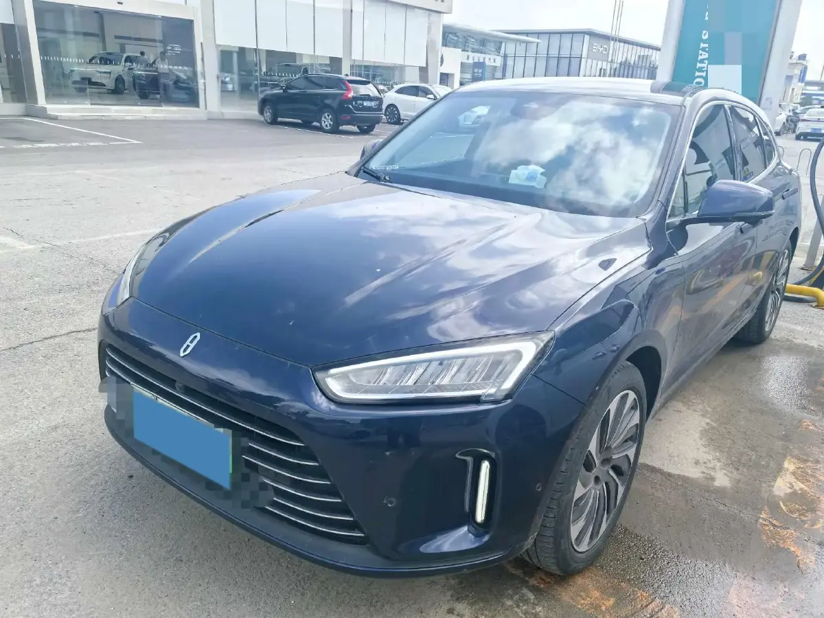 2022 HIMA AITO M5 Range Extended 125HP REEV 40KWH