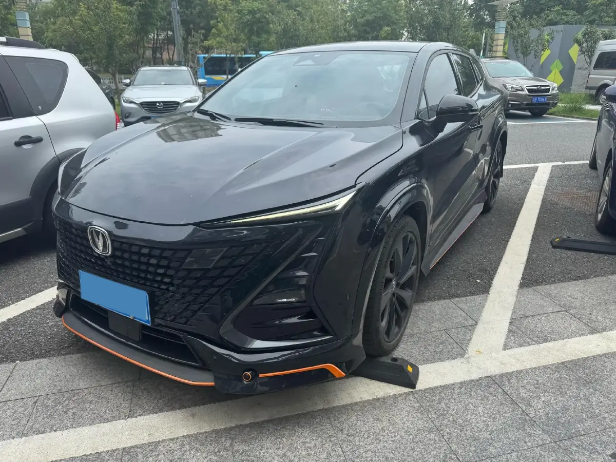 2022 ChangAn UNI-T 1.5T 188HP L4 7DCT