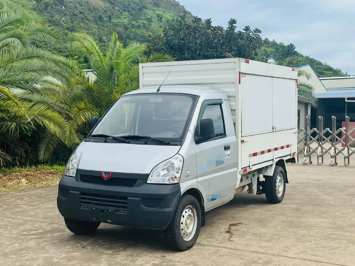 2019 WuLing RongGuang Mini Truck 1.5L 107HP L4 5MT