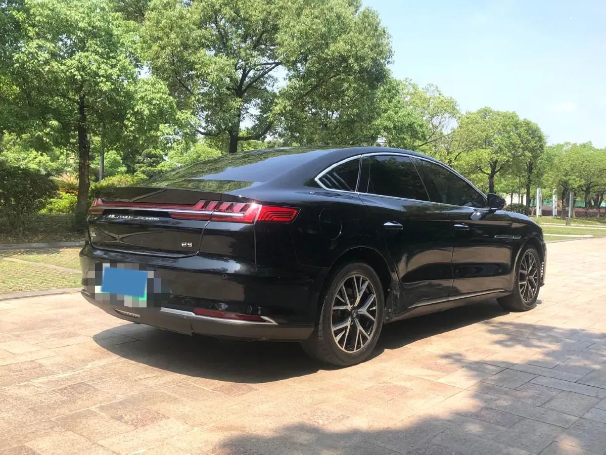 2021 BYD e9 BEV 64.8KWH,autocango,china used car exporter,china ev exporter,chinese used car exporter,chinese used ev exporter