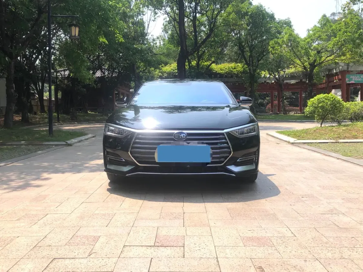 2021 BYD e9 BEV 64.8KWH,autocango,china used car exporter,china ev exporter,chinese used car exporter,chinese used ev exporter