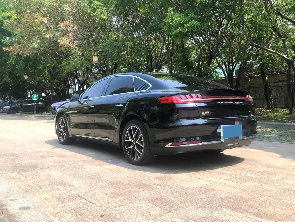 2021 BYD e9 BEV 64.8KWH,autocango,china used car exporter,china ev exporter,chinese used car exporter,chinese used ev exporter