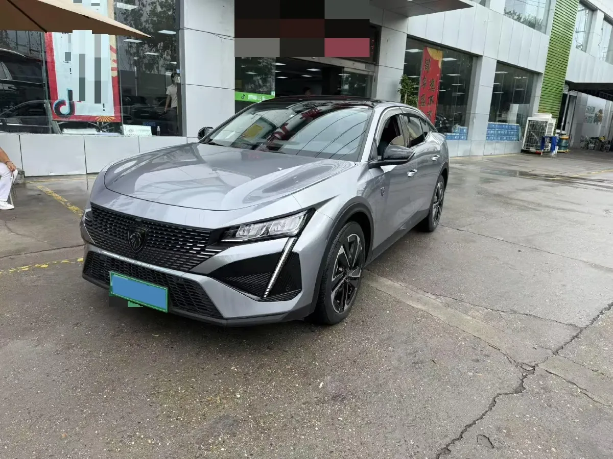 2023 Peugeot 408X 1.6T 175HP L4 8AT,autocango,china used car exporter,china ev exporter,chinese used car exporter,chinese used ev exporter